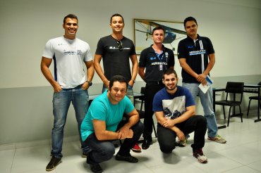 2ª Turma de 2017 do curso teórico para Instrutor de voo de avião em Itápolis